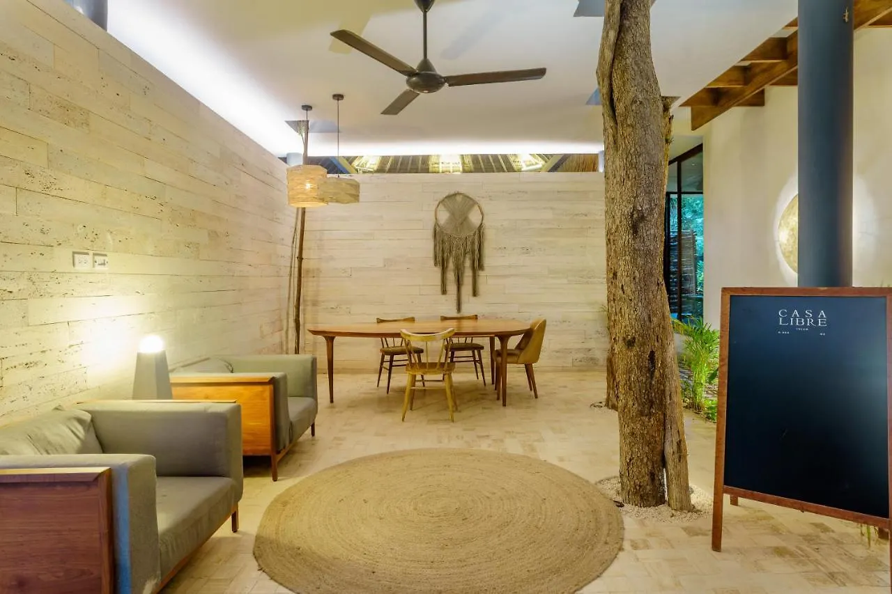 204 Hidden Gem Apartment In The Heart Of Tulum W/ Huge Private Terrace And Pool For 6 Pax 0*,  メキシコ