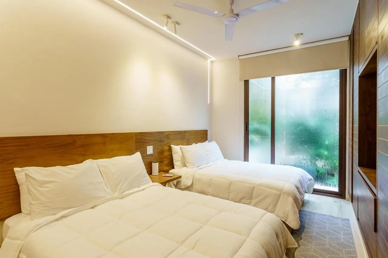 204 Hidden Gem Apartment In The Heart Of Tulum W/ Huge Private Terrace And Pool For 6 Pax 0*,