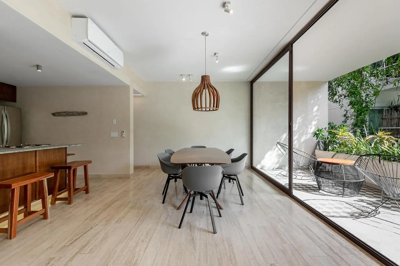 204 Hidden Gem Apartment In The Heart Of Tulum W/ Huge Private Terrace And Pool For 6 Pax